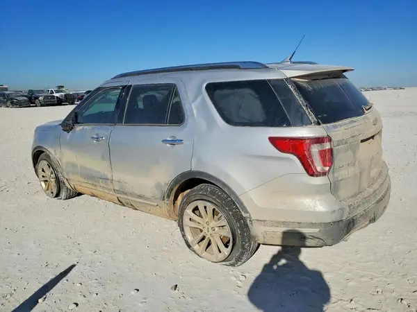 1FM5K7F82JGC23036 2018 FORD EXPLORER - Image 2