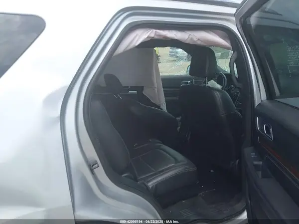 1FM5K7F82KGA11139 2019 FORD EXPLORER - Image 8