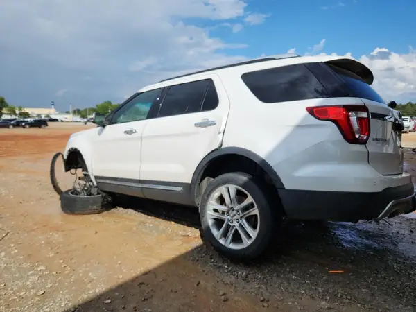 1FM5K7F83HGA55160 2017 FORD EXPLORER - Image 2
