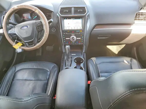 1FM5K7F83HGC38400 2017 FORD EXPLORER - Image 8