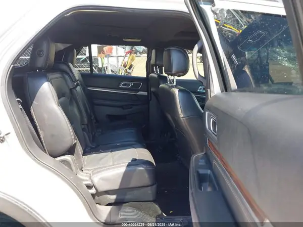 1FM5K7F83HGD63672 2017 FORD EXPLORER - Image 8