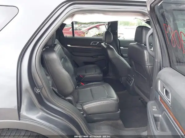 1FM5K7F83HGD83162 2017 FORD EXPLORER - Image 8