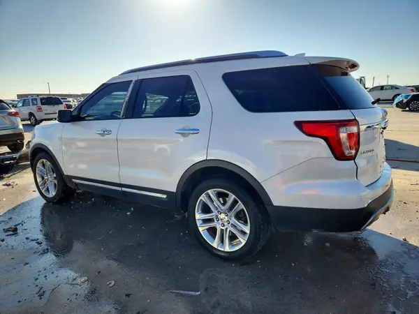 1FM5K7F83HGE10702 2017 FORD EXPLORER - Image 2