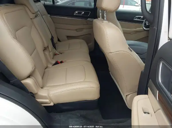 1FM5K7F83HGE36300 2017 FORD EXPLORER - Image 8