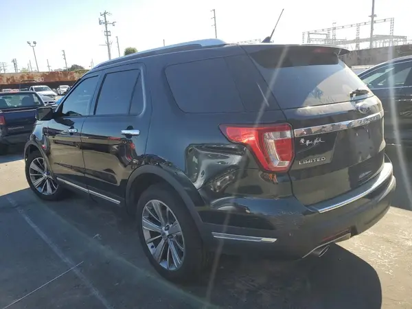 1FM5K7F83JGA70067 2018 FORD EXPLORER - Image 2