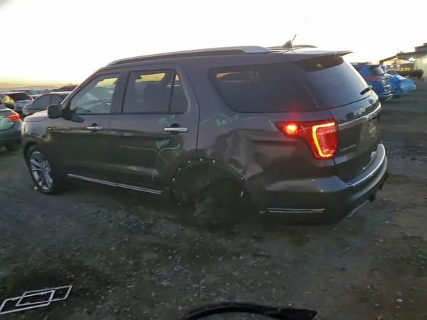 1FM5K7F83JGB44068 2018 FORD EXPLORER - Image 2