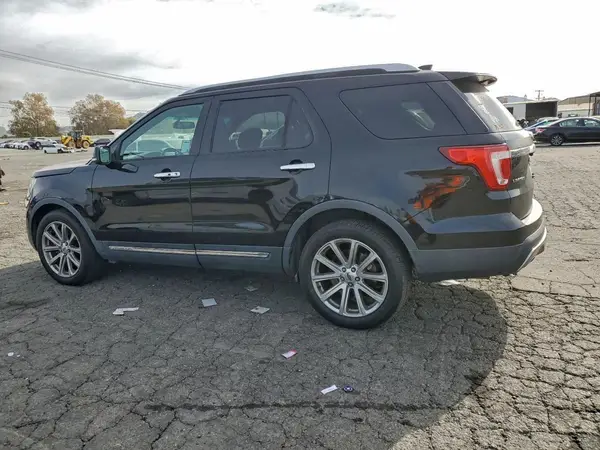 1FM5K7F84HGA16867 2017 FORD EXPLORER - Image 2