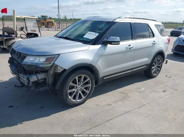 1FM5K7F84HGA34785 2017 FORD EXPLORER - Image 2