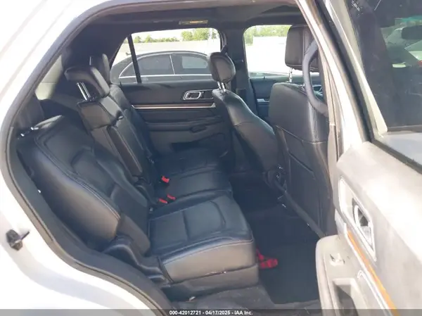 1FM5K7F84HGA34785 2017 FORD EXPLORER - Image 8