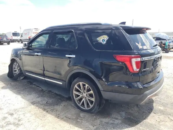 1FM5K7F84HGC93602 2017 FORD EXPLORER - Image 2