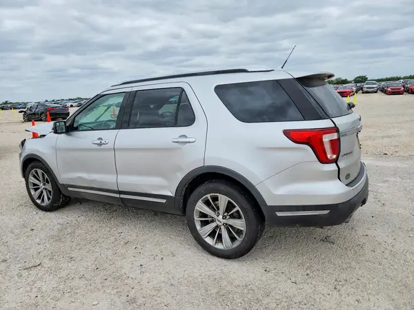 1FM5K7F84JGA82079 2018 FORD EXPLORER - Image 2