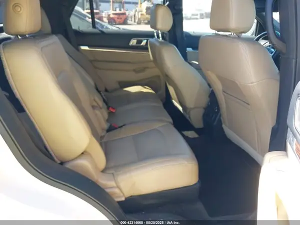 1FM5K7F85GGA10185 2016 FORD EXPLORER - Image 8