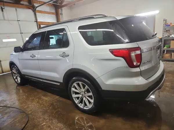 1FM5K7F85HGA53913 2017 FORD EXPLORER - Image 2