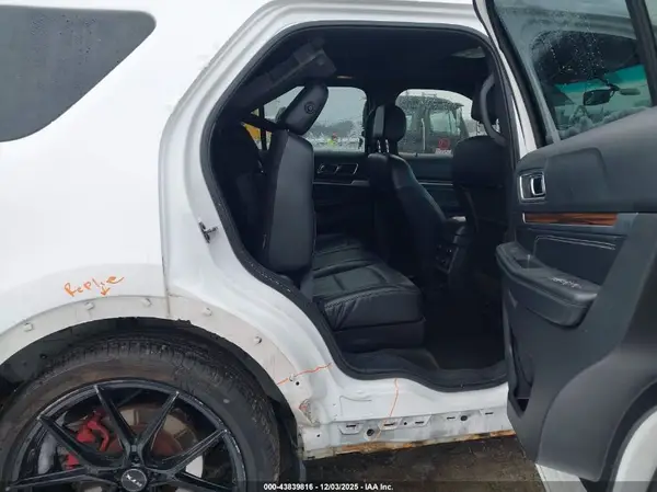 1FM5K7F86GGB32005 2016 FORD EXPLORER - Image 8