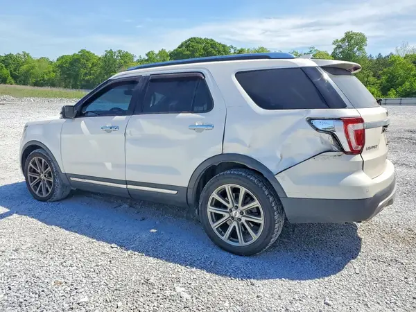 1FM5K7F86HGC06427 2017 FORD EXPLORER - Image 2