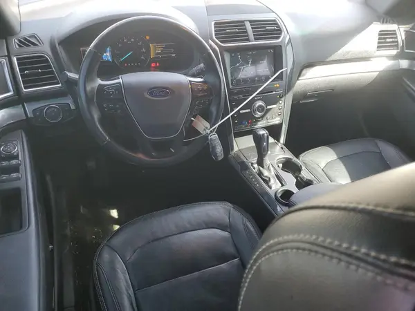 1FM5K7F86HGC27049 2017 FORD EXPLORER - Image 8