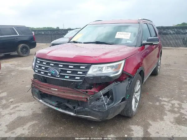 1FM5K7F86HGD34439 2017 FORD EXPLORER - Image 2