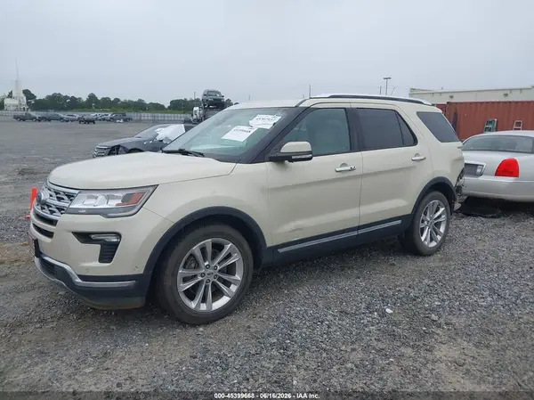 1FM5K7F86JGA11806 2018 FORD EXPLORER - Image 2