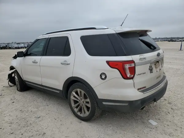 1FM5K7F86JGA97506 2018 FORD EXPLORER - Image 2