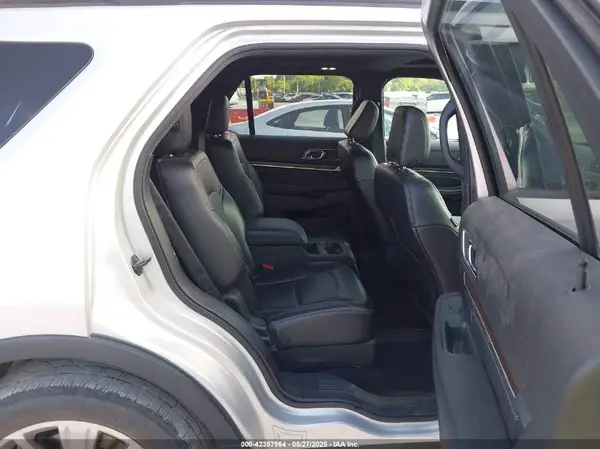 1FM5K7F86JGC70800 2018 FORD EXPLORER - Image 8