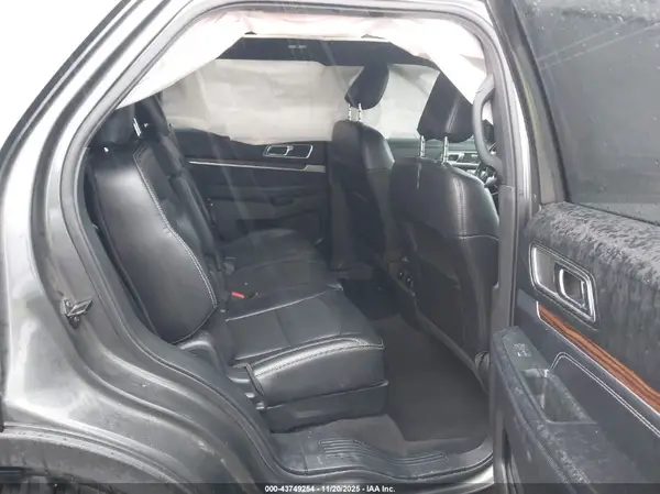 1FM5K7F86KGB21742 2019 FORD EXPLORER - Image 8