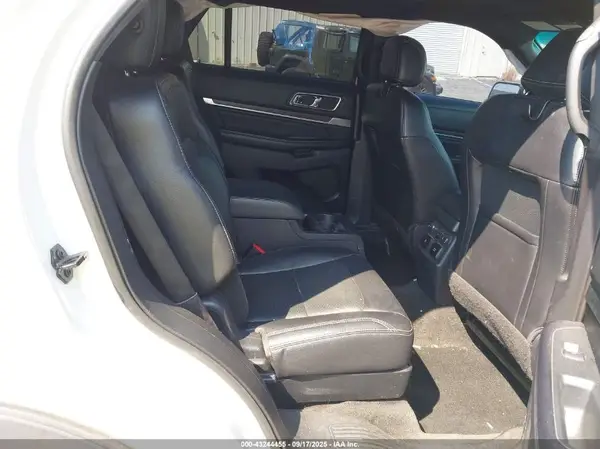 1FM5K7F87GGB15519 2016 FORD EXPLORER - Image 8
