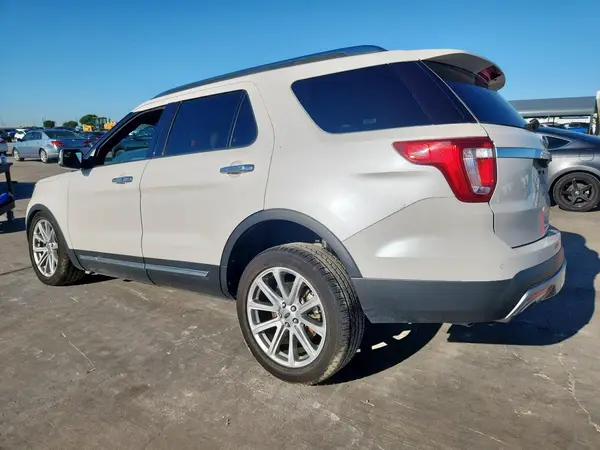 1FM5K7F87HGC27223 2017 FORD EXPLORER - Image 2