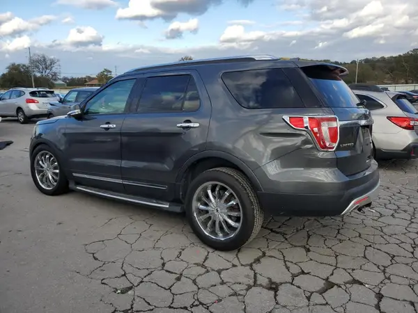 1FM5K7F87HGC69438 2017 FORD EXPLORER - Image 2