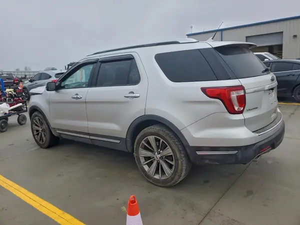 1FM5K7F87JGA20224 2018 FORD EXPLORER - Image 2