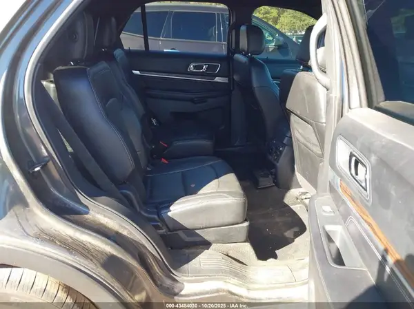 1FM5K7F88HGA01305 2017 FORD EXPLORER - Image 8