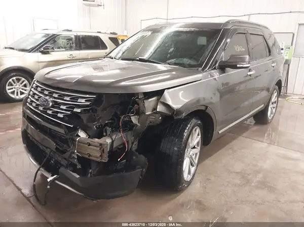 1FM5K7F88HGC06509 2017 FORD EXPLORER - Image 2