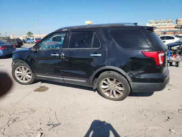 1FM5K7F88HGC33533 2017 FORD EXPLORER - Image 2