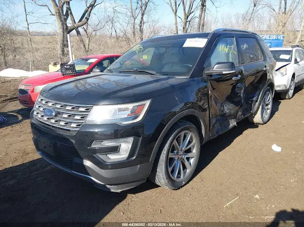1FM5K7F88HGC33581 2017 FORD EXPLORER - Image 2