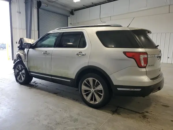 1FM5K7F88JGA69853 2018 FORD EXPLORER - Image 2