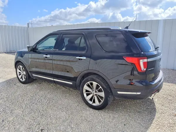 1FM5K7F88JGC16320 2018 FORD EXPLORER - Image 2