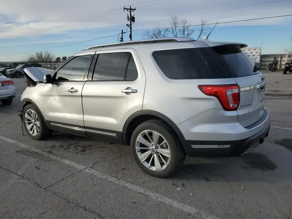 1FM5K7F88KGB16817 2019 FORD EXPLORER - Image 2