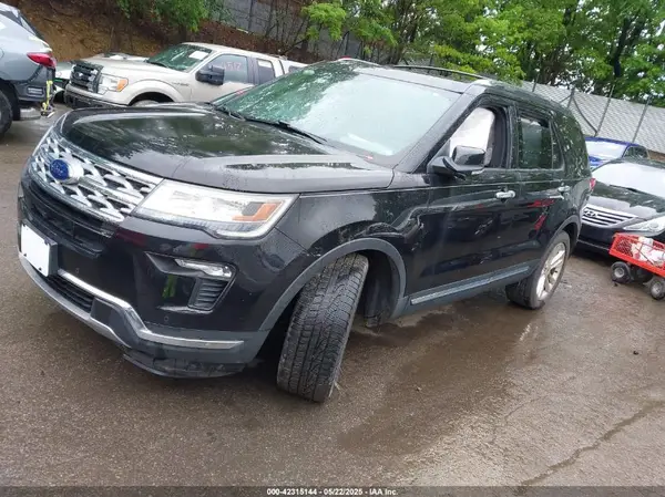 1FM5K7F88KGB35268 2019 FORD EXPLORER - Image 2