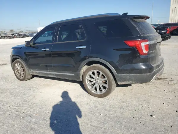 1FM5K7F89GGB27557 2016 FORD EXPLORER - Image 2
