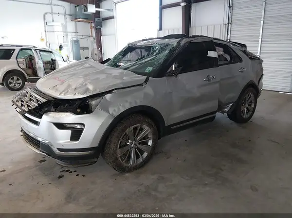 1FM5K7F89JGA70073 2018 FORD EXPLORER - Image 2