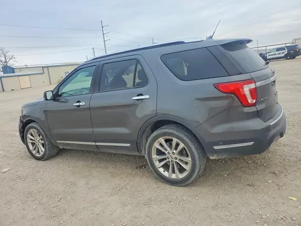 1FM5K7F89JGB04223 2018 FORD EXPLORER - Image 2