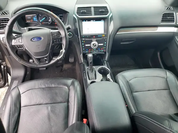 1FM5K7F8XHGA10443 2017 FORD EXPLORER - Image 8