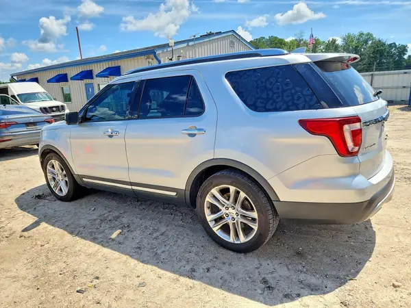 1FM5K7F8XHGB04175 2017 FORD EXPLORER - Image 2