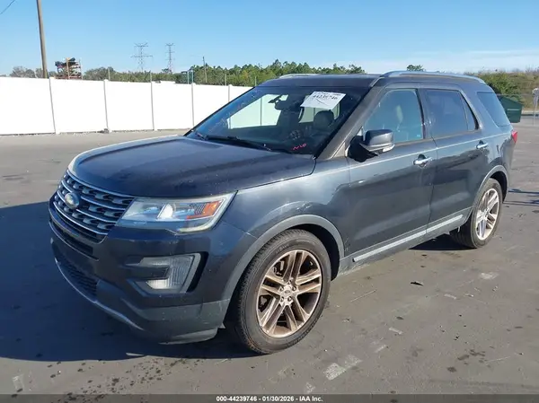 1FM5K7F8XHGC29886 2017 FORD EXPLORER - Image 2