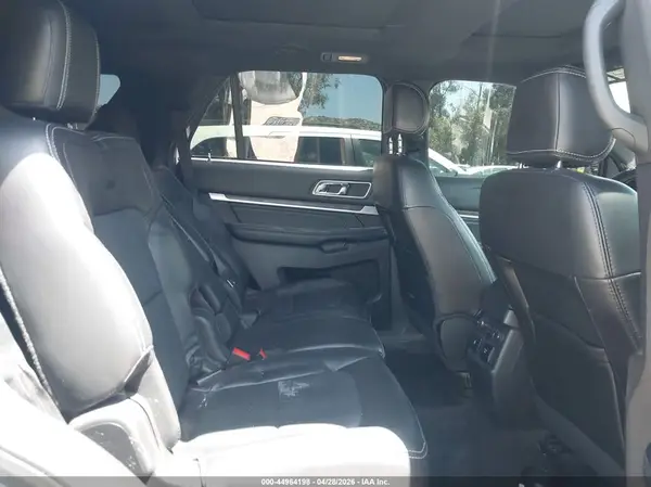 1FM5K7F8XHGD13013 2017 FORD EXPLORER - Image 8