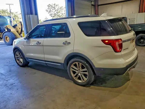 1FM5K7F8XHGD85314 2017 FORD EXPLORER - Image 2