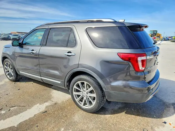 1FM5K7F8XHGD85359 2017 FORD EXPLORER - Image 2
