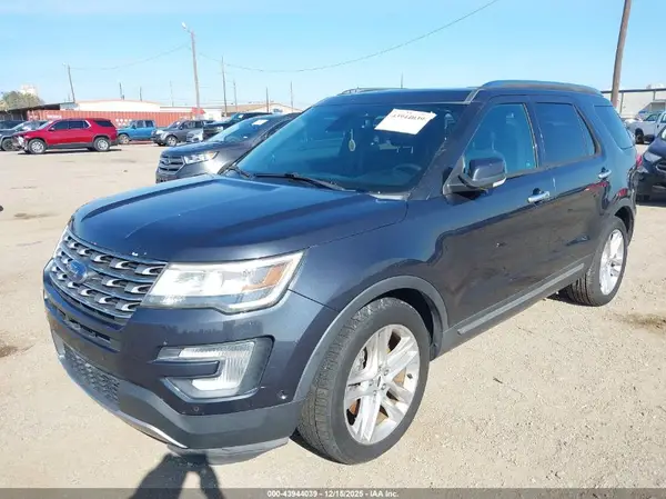 1FM5K7F8XHGD85877 2017 FORD EXPLORER - Image 2