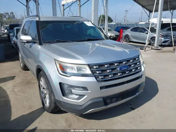 1FM5K7F8XHGE38819 2017 FORD EXPLORER - Image 1