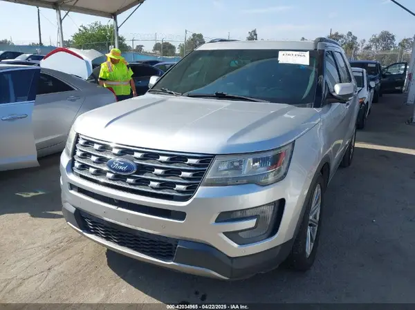 1FM5K7F8XHGE38819 2017 FORD EXPLORER - Image 2