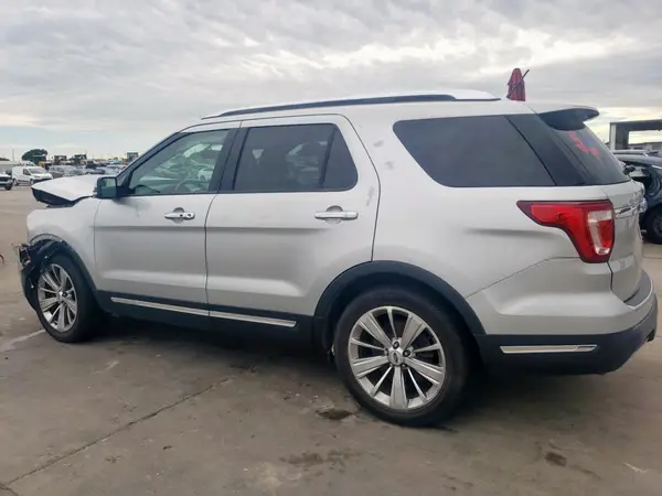 1FM5K7F8XJGA21447 2018 FORD EXPLORER - Image 2